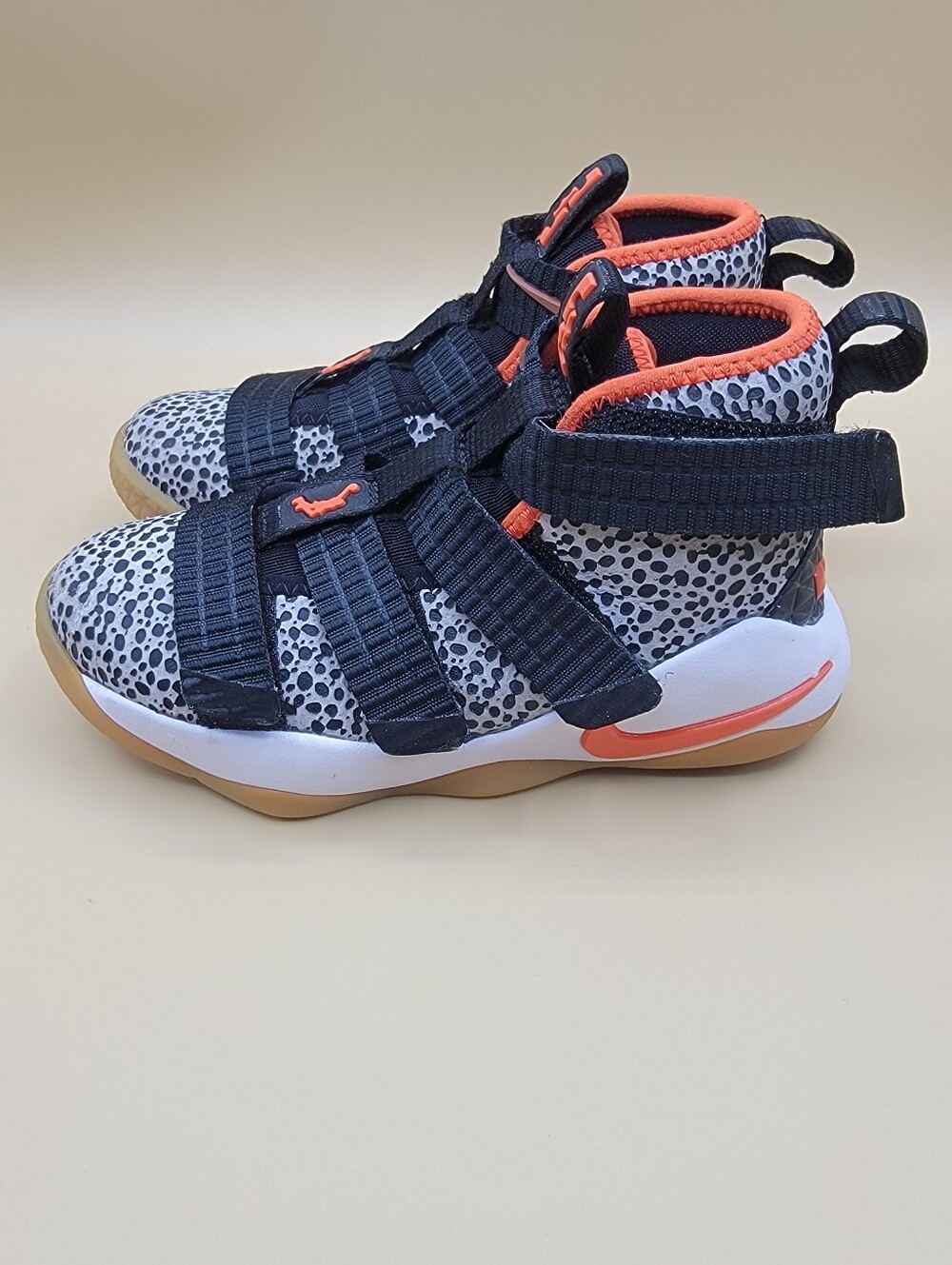 Nike Lebron Zoom Soldier 11 Safari Little Kids Shoes Size 11C Black Gray Orange